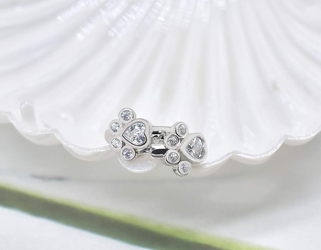 Små Huggie Øreringe med Poteprint – Dyre-Hugge-Øreringe til kvinder