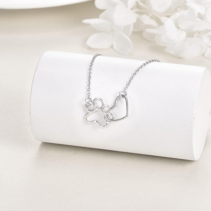 Potelet Bøjlen i Sterlingsølv – Hjertekrystal Vedhæng med Hundepote