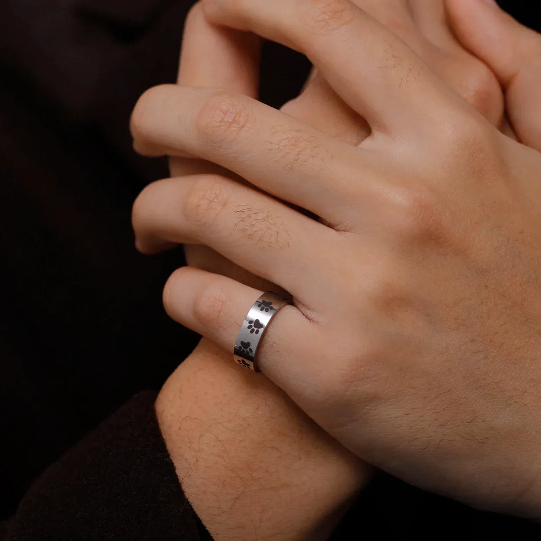 Pote-ring i rustfrit stål – symbolsk smykkegave til dyreelskere